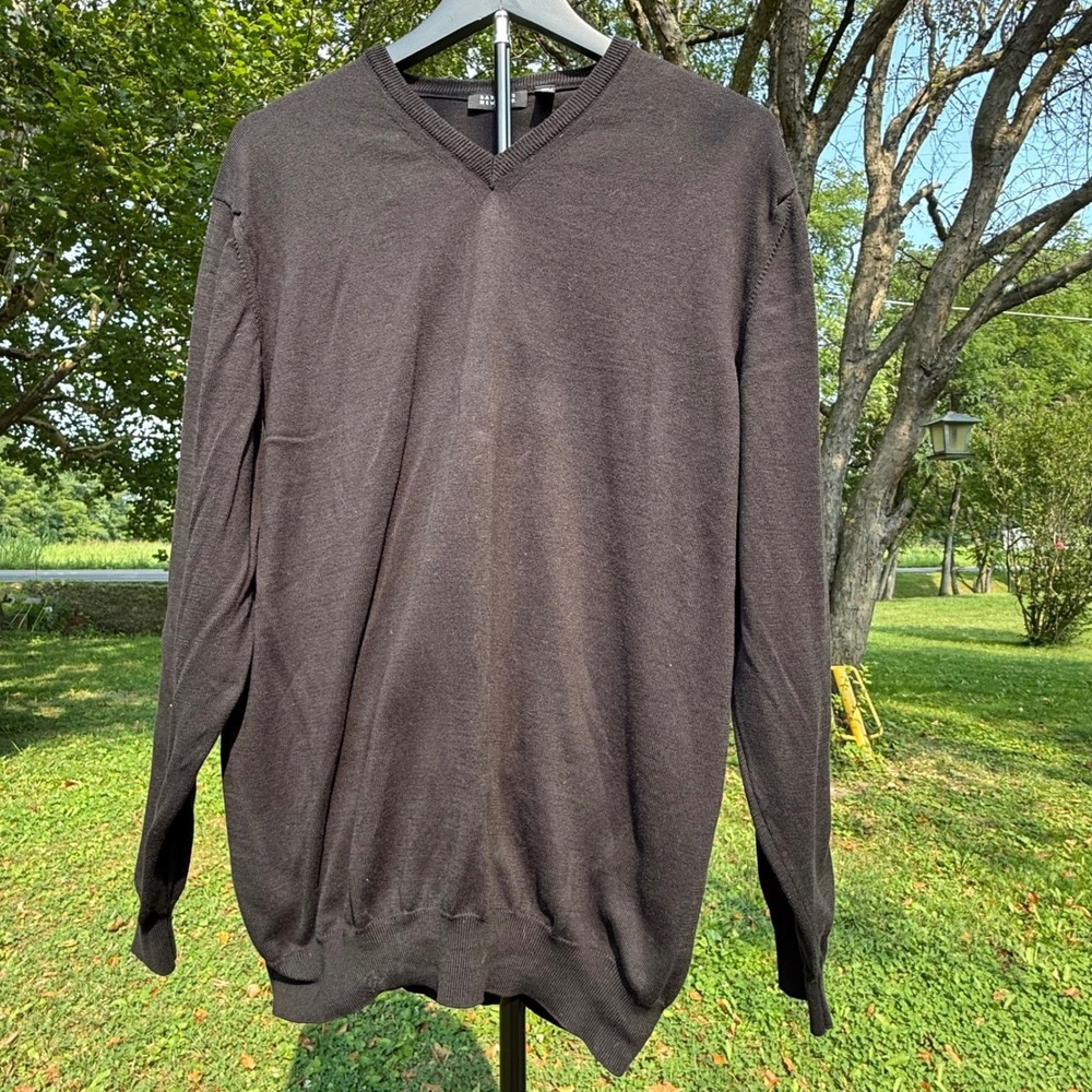 Barneys New York Mens Black 100% Cotton V-Neck Sweater Made in Italy Large Soft